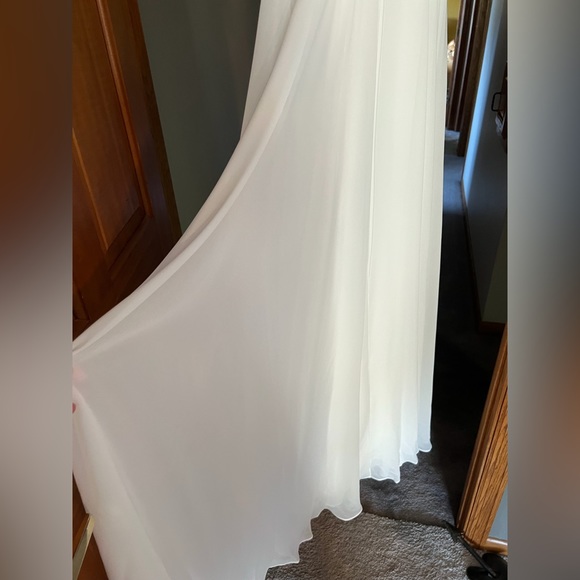 NWT - Ivory Special Occasion Floor Length Gown with sewn detail rhinestone belt - Picture 3 of 9